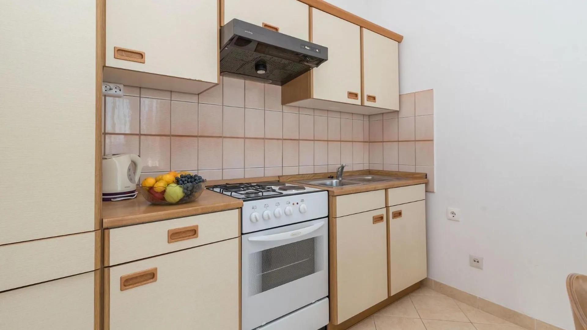 Apartments Vin تروغير