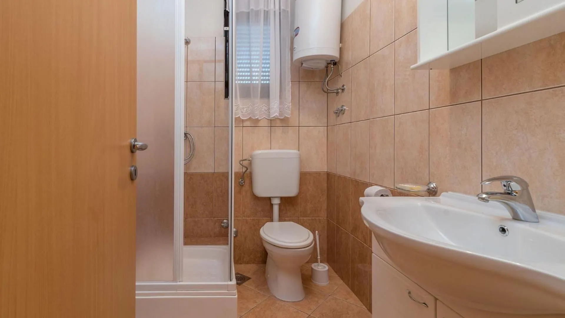 Apartments Vin تروغير 0*,